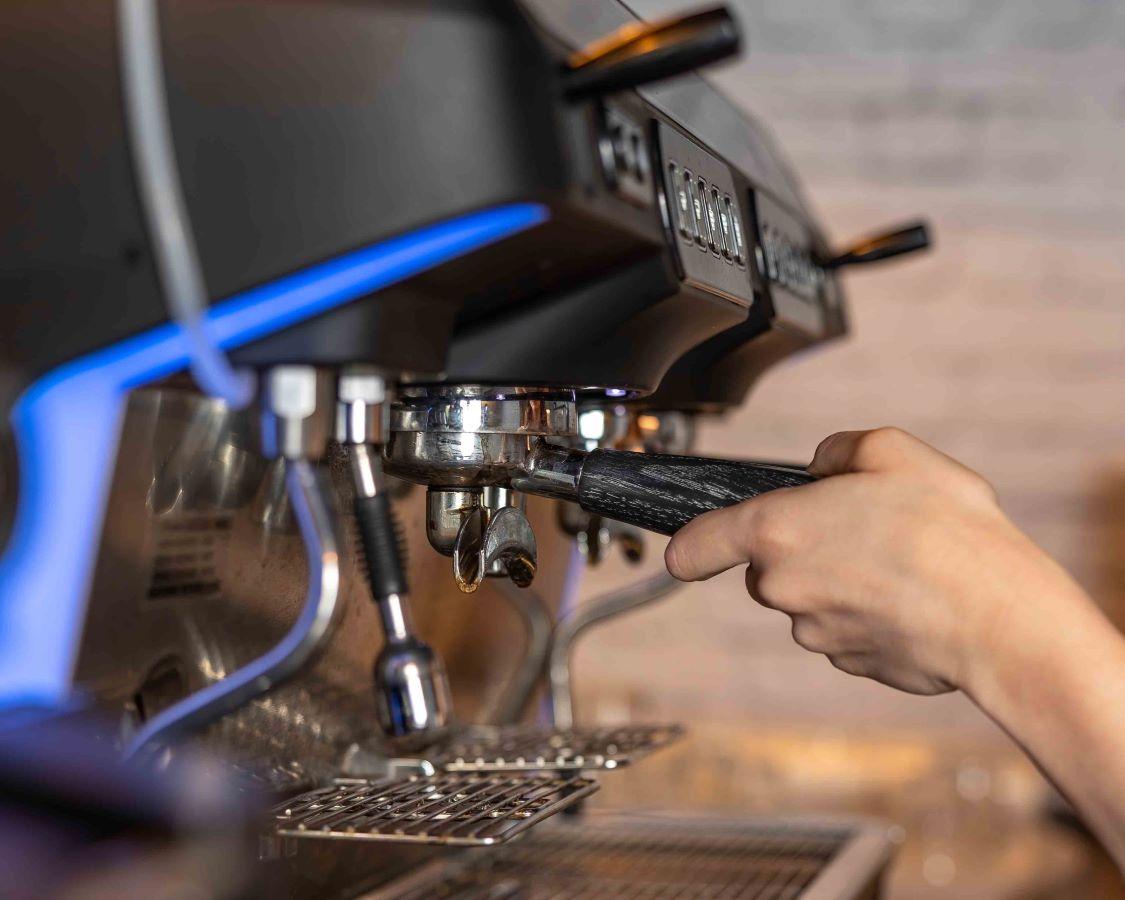 Професійна кавомашина Carimali DivaPRO (3 групи) — Італія - Зображення 3